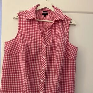Talbots Sleeveless Button down